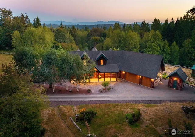 Photo 2 of Single family home for sale at 18617 320th Ave Ne, Duvall, WA 98019 | MLS# NWM2573652 | Listing updated on 2026-09-27