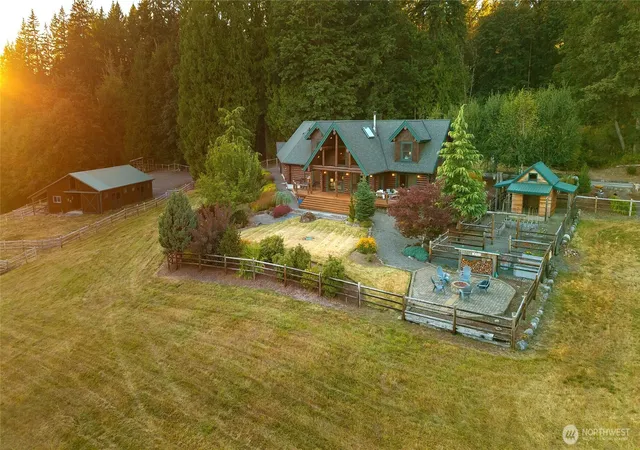 Single family home for sale at 18617 320Th Ave Ne, Duvall, WA 98019 | MLS# NWM2573652