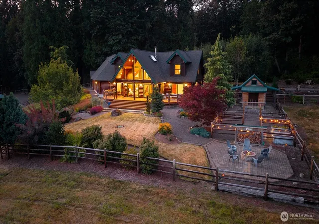 Photo 3 of Single family home for sale at 18617 320th Ave Ne, Duvall, WA 98019 | MLS# NWM2573652 | Listing updated on 2026-09-27