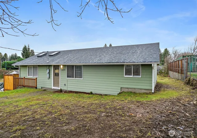 Photo 3 of Single family home for sale at 3311 Bridgeport Wy W, University Place, WA 98466 | MLS# NWM2573684 | Listing updated on 2026-09-22
