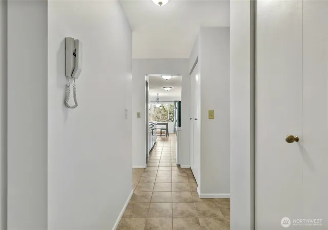 Photo 4 of Condo for sale at 4545 Sand Point Wy Ne #207, Seattle, WA 98105 | MLS# NWM2573685 | Listing updated on 2026-09-25