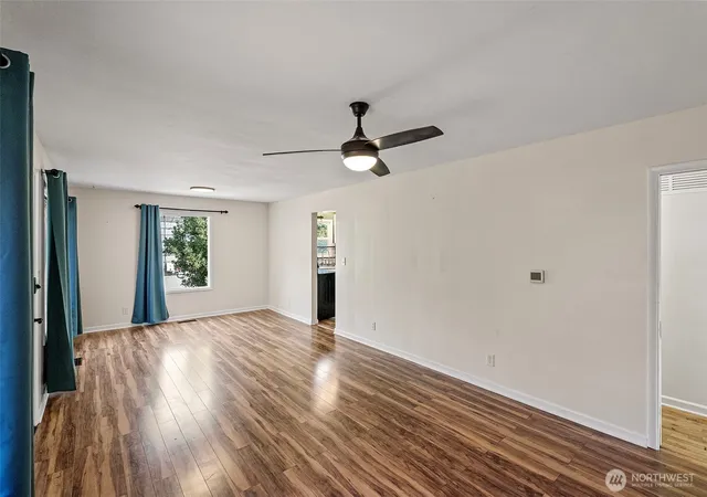 Photo 4 of Sale Pending at 2130 N Callow Ave, Bremerton, WA 98312 | MLS# NWM2573698 | Listing updated on 2026-09-22