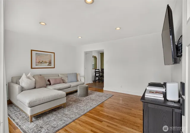Photo 2 of Single family home for sale at 6014 Fleming St, Everett, WA 98203 | MLS# NWM2573714 | Listing updated on 2026-09-23