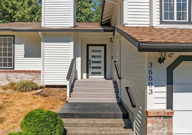 Photo 1 of Single family home for sale at 36503 2nd Ave Sw, Federal Way, WA 98023 | MLS# NWM2573763 | Listing updated on 2026-09-29