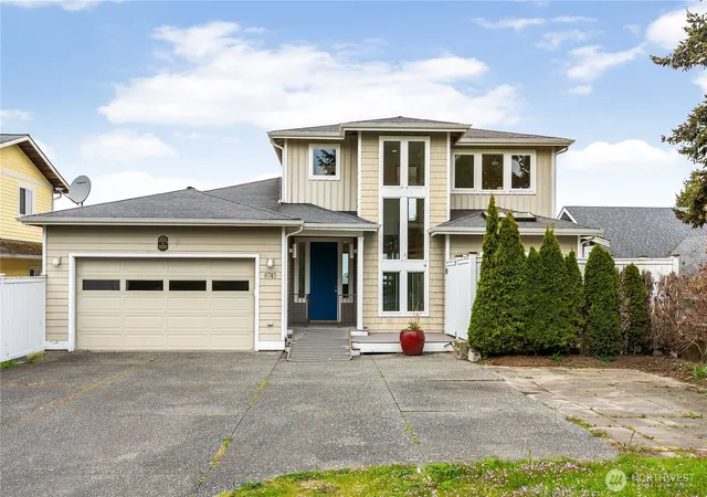 Photo 3 of Sale Pending at 8745 Semiahmoo Dr, Blaine, WA 98230 | MLS# NWM2573788 | Listing updated on 2026-09-25