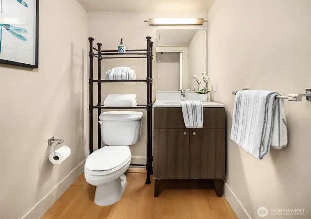 Photo 4 of Condo for sale at 530 Broadway E #236, Seattle, WA 98102 | MLS# NWM2573794 | Listing updated on 2026-09-24