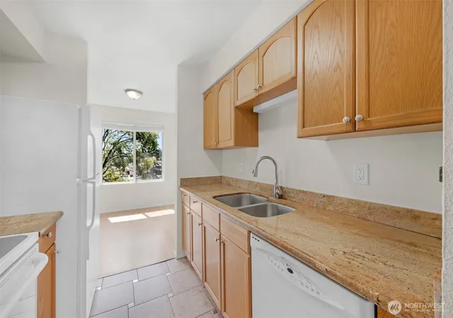 Photo 2 of Condo for sale at 12525 Ne 145th Pl #F107, Kirkland, WA 98034 | MLS# NWM2573806 | Listing updated on 2026-09-25