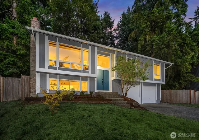 Photo 2 of Single family home for sale at 14340 113th Ave Ne, Kirkland, WA 98034 | MLS# NWM2573807 | Listing updated on 2026-10-01
