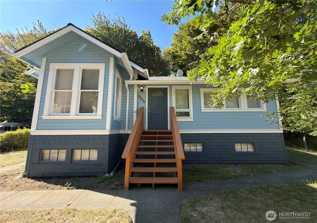 Photo 1 of Sale Pending at 904 S Valley St, Port Angeles, WA 98362 | MLS# NWM2573815 | Listing updated on 2026-09-25
