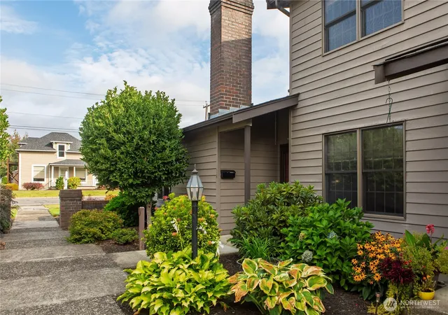 Photo 1 of Condo for sale at 1111 Grover St #1A, Lynden, WA 98264 | MLS# NWM2573842 | Listing updated on 2026-09-25