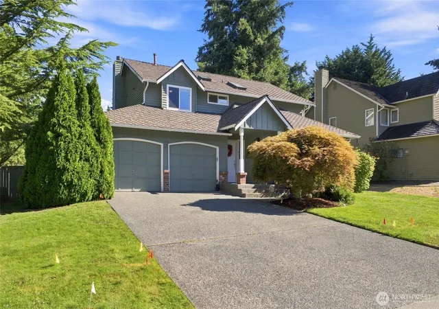 Photo 2 of Single family home for sale at 1228 Sw 330th Place, Federal Way, WA 98023 | MLS# NWM2573852 | Listing updated on 2026-09-21