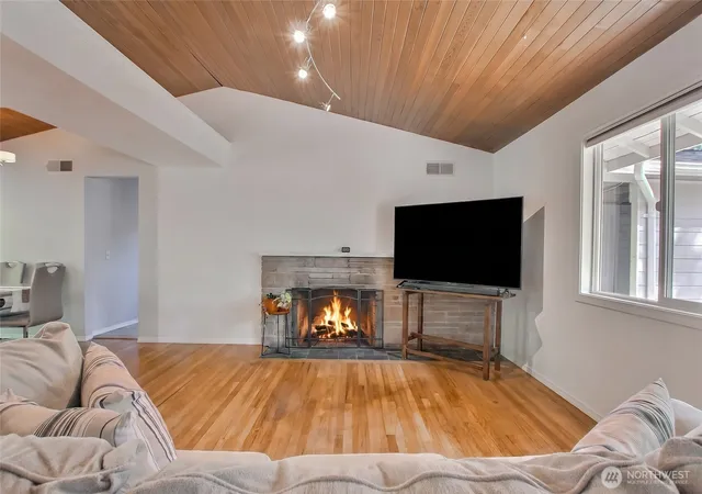 Photo 3 of Single family home for sale at 16817 15th Avenue NE, Shoreline, WA 98155 | MLS# NWM2573901 | Listing updated on 2026-09-25