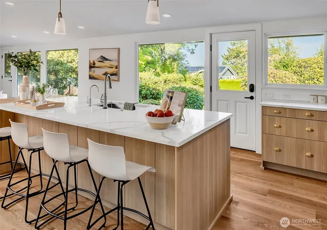 Photo 3 of Single family home for sale at 2434 73rd Ave Se, Mercer Island, WA 98040 | MLS# NWM2573908 | Listing updated on 2026-10-01