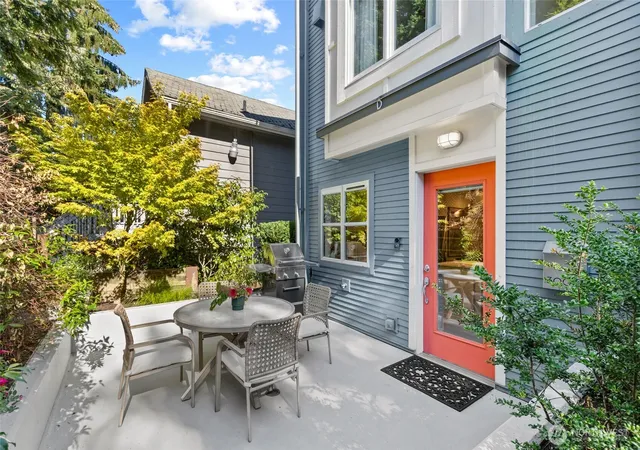 Photo 1 of Sale Pending at 300 26th Avenue E #D, Seattle, WA 98112 | MLS# NWM2573912 | Listing updated on 2026-09-21