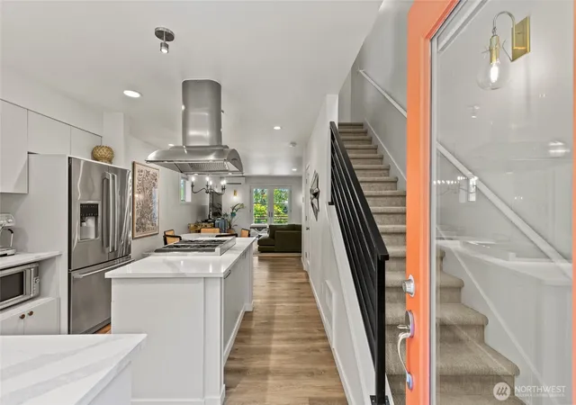 Photo 2 of Sale Pending at 300 26th Avenue E #D, Seattle, WA 98112 | MLS# NWM2573912 | Listing updated on 2026-09-21