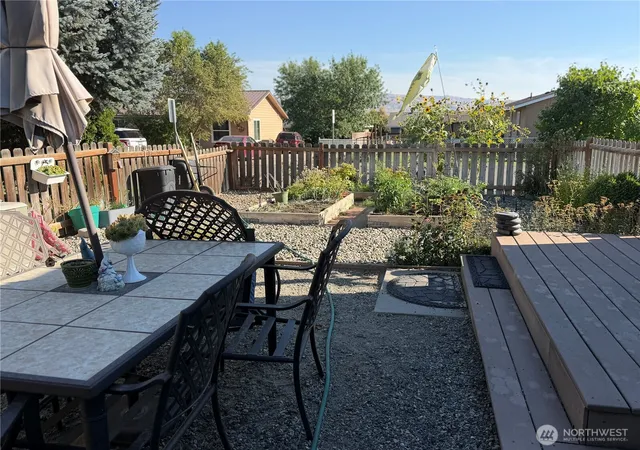 Photo 3 of Single family home for sale at 900 Wildwood Dr, Omak, WA 98841 | MLS# NWM2573913 | Listing updated on 2026-09-25