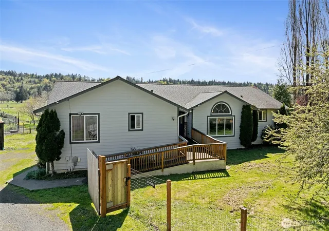 Photo 2 of Single family home for sale at 591 W Shelton Valley Rd, Shelton, WA 98584 | MLS# NWM2573918 | Listing updated on 2026-09-25