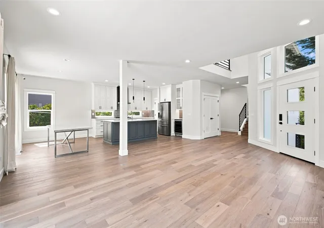 Photo 3 of Sale Pending at 8121 35Th St W, University Place, WA 98466 | MLS# NWM2573936 | Listing updated on 2026-09-25