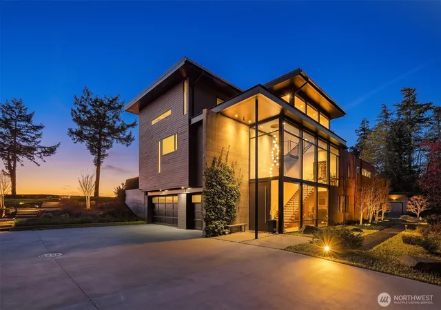 Photo 3 of Single family home for sale at 22702 Dogwood Ln, Woodway, WA 98020 | MLS# NWM2573950 | Listing updated on 2026-09-25