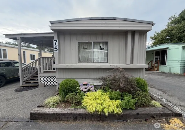 Photo 1 of Manufactured home for sale at 10515 Woodinville #75, Bothell, WA 98011 | MLS# NWM2573960 | Listing updated on 2026-09-25