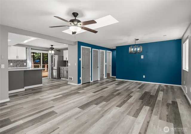 Photo 4 of Single family home for sale at 19109 57Th St E, Lake Tapps, WA 98391 | MLS# NWM2574001 | Listing updated on 2026-09-26