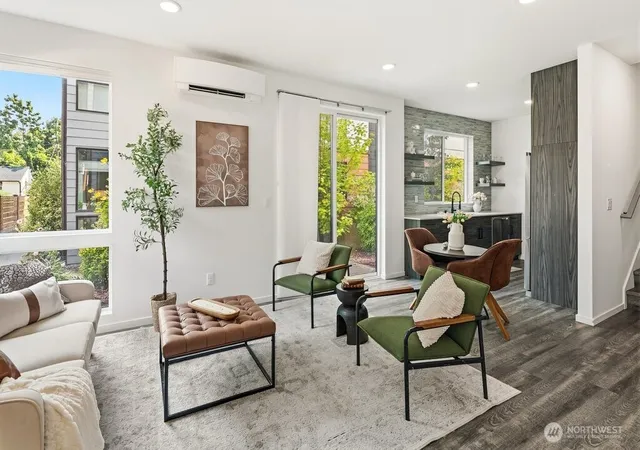 Photo 3 of Sale Pending at 539 S Cloverdale St #D, Seattle, WA 98108 | MLS# NWM2574004 | Listing updated on 2026-09-25