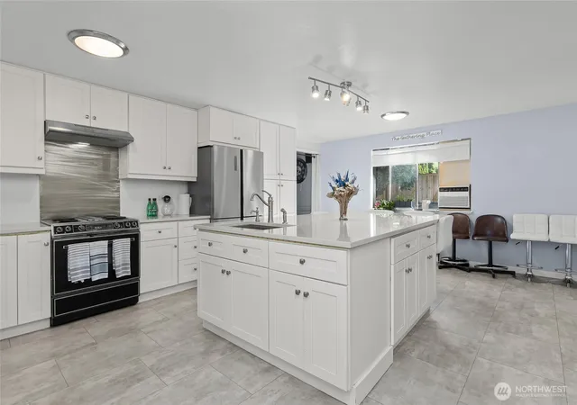 Photo 2 of Single family home for sale at 20224 106th Ave Se, Kent, WA 98031 | MLS# NWM2574015 | Listing updated on 2026-09-25
