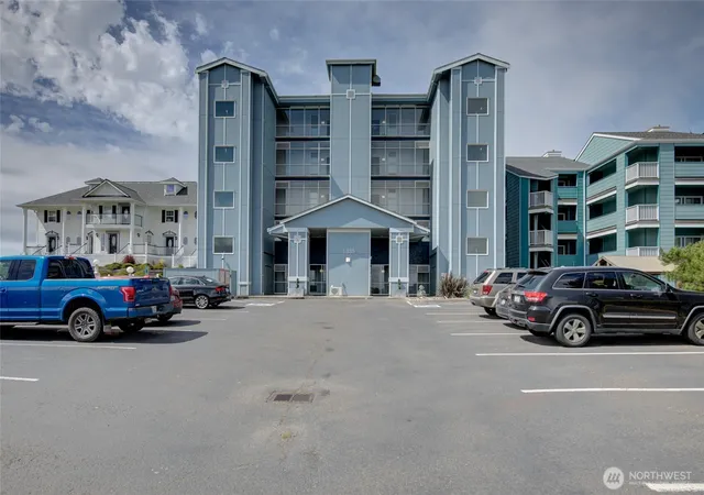 Photo 2 of Condo for sale at 1335 Sw Ocean Shores Blvd Sw #S34, Ocean Shores, WA 98569 | MLS# NWM2574024 | Listing updated on 2026-09-22