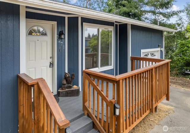 Photo 4 of Single family home for sale at 7271 E Patricia St, Port Orchard, WA 98366 | MLS# NWM2574034 | Listing updated on 2026-09-23
