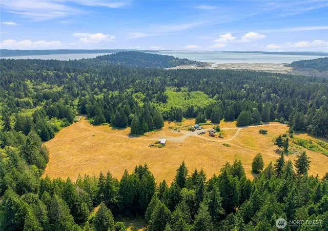 Land for sale at 7495 Jewett Rd, Clinton, WA 98236 | MLS# NWM2574051
