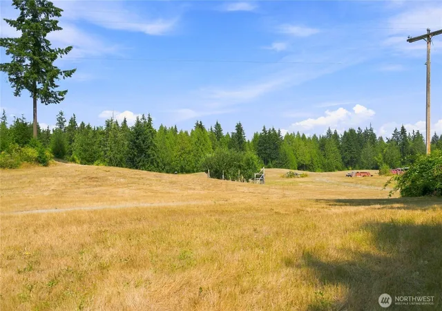 Photo 3 of Land for sale at 7495 Jewett Rd, Clinton, WA 98236 | MLS# NWM2574051 | Listing updated on 2026-09-25