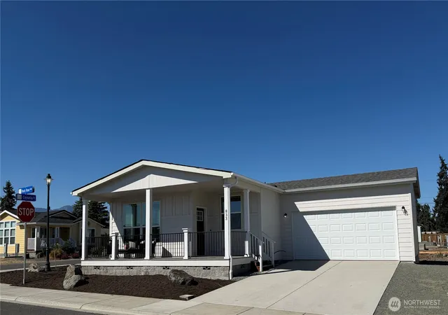 Photo 1 of Manufactured home for sale at 833 N Rock Rose Ave, Sequim, WA 98382 | MLS# NWM2574073 | Listing updated on 2026-09-25