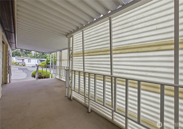 Photo 4 of Manufactured home for sale at 11508 124Th St Ct E #130, Puyallup, WA 98374 | MLS# NWM2574112 | Listing updated on 2026-09-23