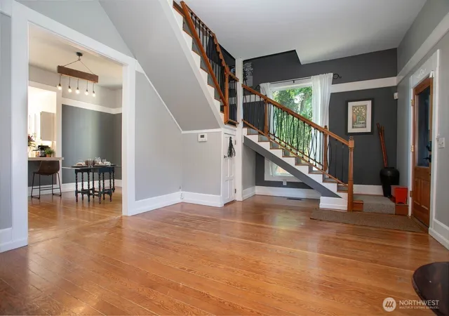 Photo 3 of Sale Pending at 1402 Humboldt St, Bellingham, WA 98225 | MLS# NWM2574165 | Listing updated on 2026-09-25