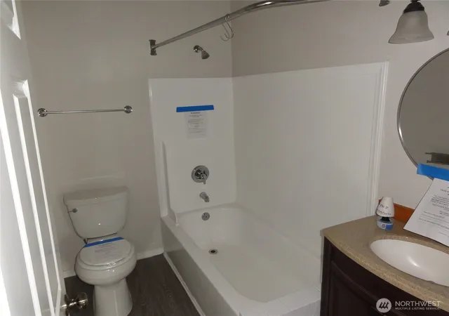 Photo 4 of Sale Pending at 411 7Th St Se, Auburn, WA 98002 | MLS# NWM2574188 | Listing updated on 2026-10-01