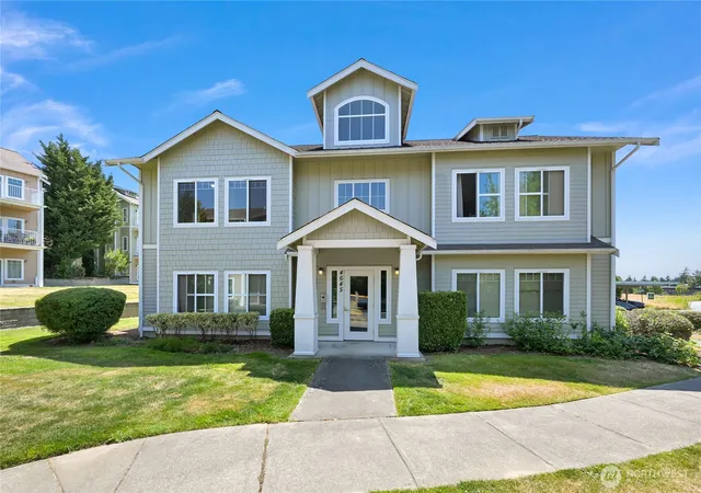 Photo 2 of Sale Pending at 4645 Celia Wy #201, Bellingham, WA 98226 | MLS# NWM2574202 | Listing updated on 2026-09-25