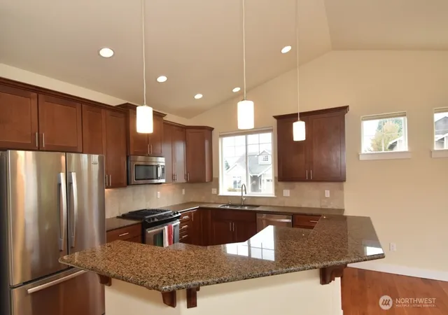 Photo 4 of Single family home for sale at 510 22nd Street, Snohomish, WA 98290 | MLS# NWM2574213 | Listing updated on 2026-10-02