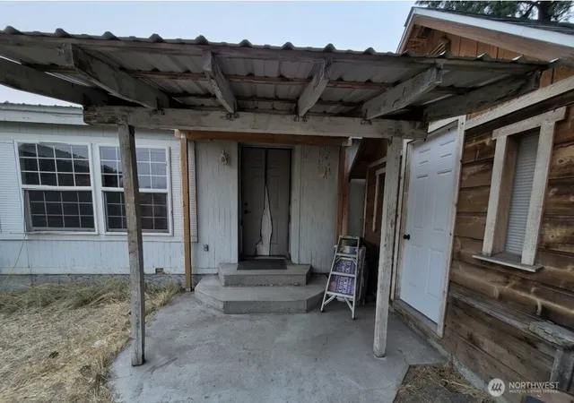 Photo 2 of Manufactured home for sale at 5 Cayuse Mountain Rd, Tonasket, WA 98855 | MLS# NWM2574216 | Listing updated on 2026-09-25