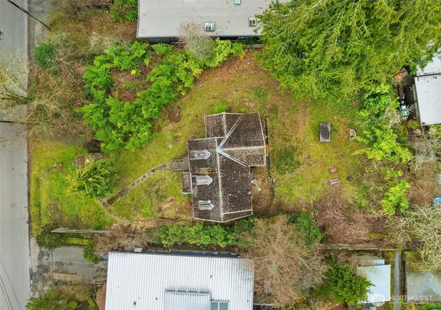 Photo 3 of Land for sale at 9229 45Th Ave Ne, Seattle, WA 98115 | MLS# NWM2574217 | Listing updated on 2026-09-22