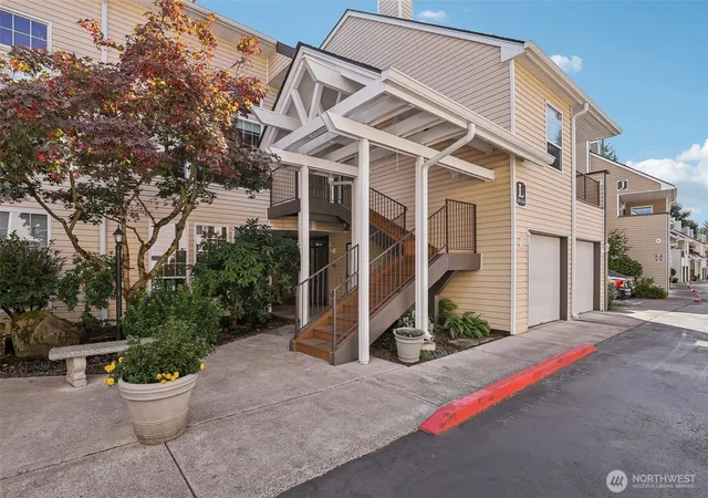 Photo 2 of Condo for sale at 13210 Se 7th Street #L54, Vancouver, WA 98683 | MLS# NWM2574227 | Listing updated on 2026-09-25