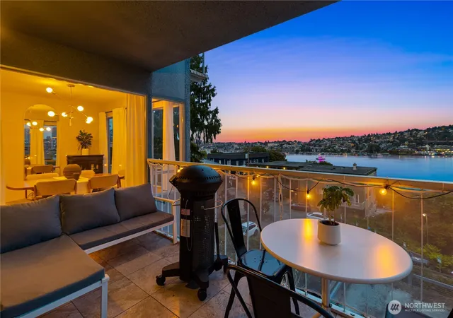 Photo 2 of Condo for sale at 1758 Dexter Ave N #6, Seattle, WA 98109 | MLS# NWM2574269 | Listing updated on 2026-09-27