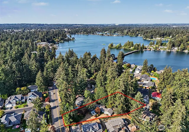 Photo 2 of Single family home for sale at 10302 Interlaaken Dr Sw, Lakewood, WA 98498 | MLS# NWM2574359 | Listing updated on 2026-09-26