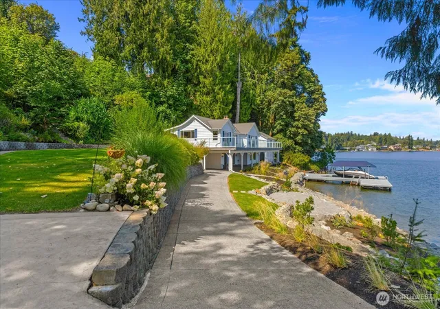 Photo 3 of Single family home for sale at 9727 N Davies Rd, Lake Stevens, WA 98258 | MLS# NWM2574385 | Listing updated on 2026-10-03