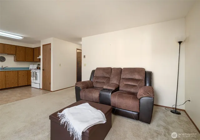 Photo 3 of Condo for sale at 325 NE Kettle St #105, Oak Harbor, WA 98277 | MLS# NWM2574388 | Listing updated on 2026-10-01