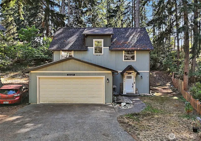 Photo 3 of Single family home for sale at 22329 Glenview Ct Se, Yelm, WA 98597 | MLS# NWM2574400 | Listing updated on 2026-09-26