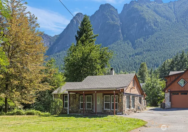 Photo 2 of Single family home for sale at 10708 428th Ave Se, North Bend, WA 98045 | MLS# NWM2574404 | Listing updated on 2026-08-28