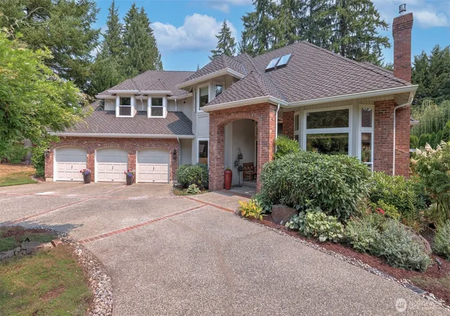 Photo 3 of Single family home for sale at 15336 188Th Ave Ne, Woodinville, WA 98072 | MLS# NWM2574417 | Listing updated on 2026-10-01