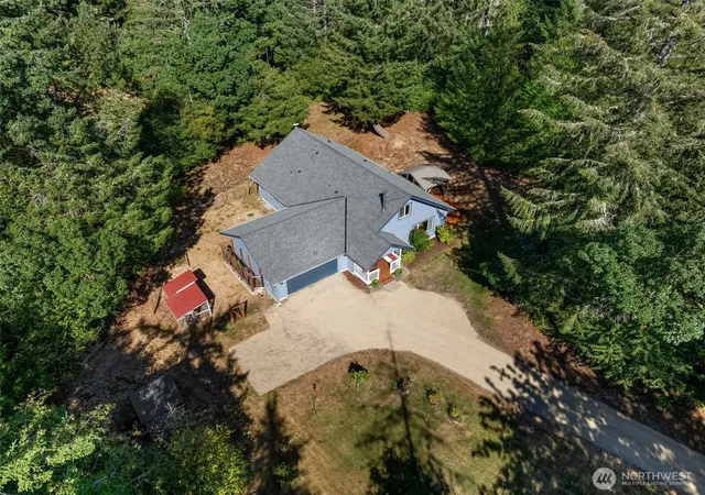 Photo 3 of Single family home for sale at 20401 22nd Street SW, Lakebay, WA 98349 | MLS# NWM2574425 | Listing updated on 2026-09-25