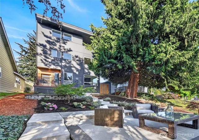 Photo 1 of Sale Pending at 7707 18th Avenue Sw, Seattle, WA 98106 | MLS# NWM2574436 | Listing updated on 2026-09-25