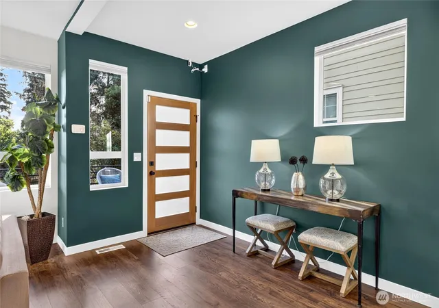 Photo 2 of Sale Pending at 7707 18th Avenue Sw, Seattle, WA 98106 | MLS# NWM2574436 | Listing updated on 2026-09-25